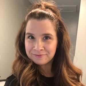 Meet your Posher, Deanna